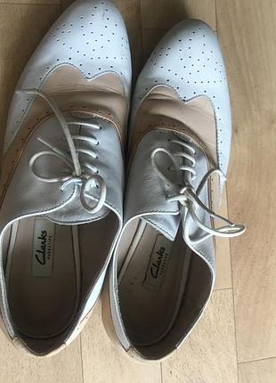 Туфлі шкіряні clarks без каблуків жіночі 40-41 р. устілка 27 см