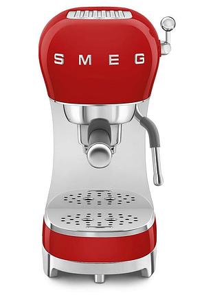 Кофеварка эспрессо smeg (ecf02rdeu) retro style 50's - красный