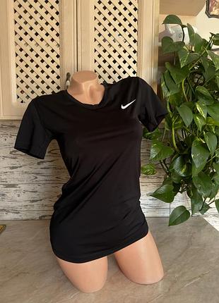 Футболка nike жіноча
