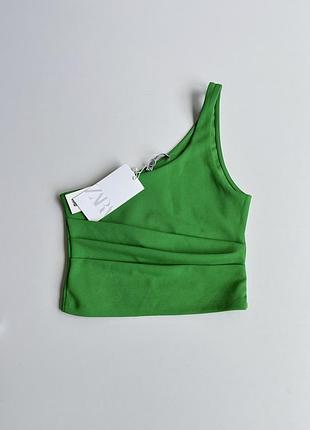 Топ зеленого кольору zara