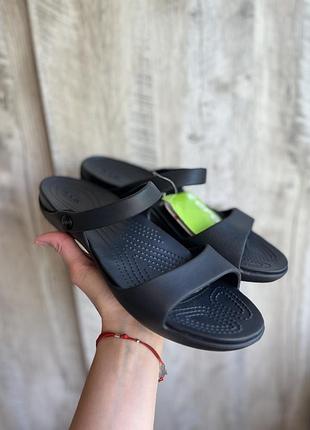 Crocs шльопанці чорні нові з етикетками розмір 39 (w9)