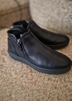 Ботинки кожаные tamaris