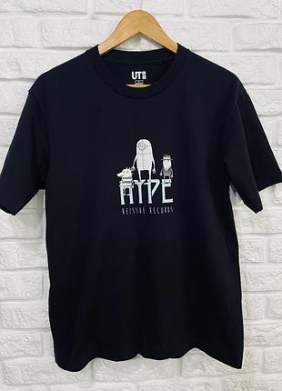 Футболка uniqlo