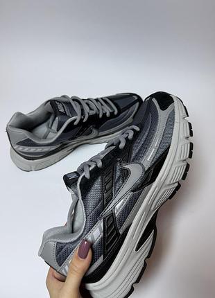 Nike initiator 3
