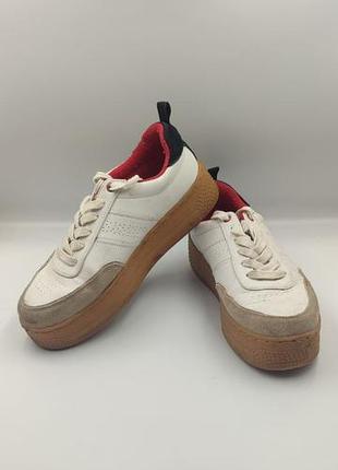 👟 zara woman flatform retro sneakers 'white/gum' - эффектные и стильные женские кроссовки на высокой платформе в винтажном теннисном стиле 38 размер
