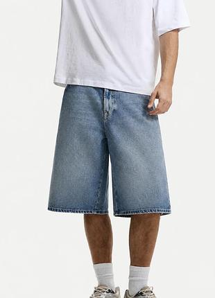 Широкі чоловічі джинсові шорти bershka skater fit shorts