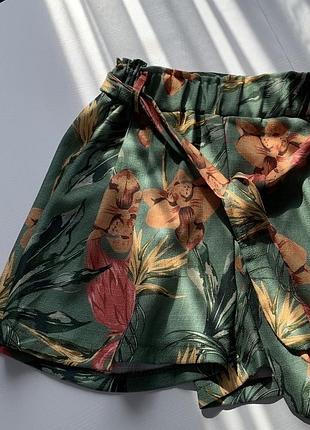 Шорты женские летние цветочные zara mango h&m bershka pull&bear asos reserved