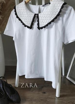 Белая футболка zara с кружевным воротничком кроше, р. s (100% хлопок)