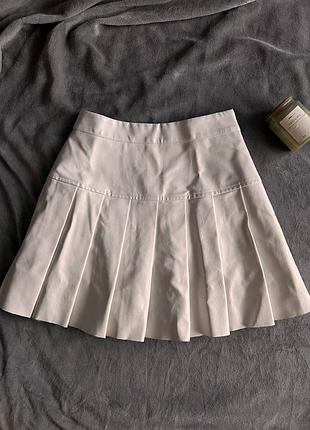 Трендовая плиссированная мини-юбка из экокожи от shein