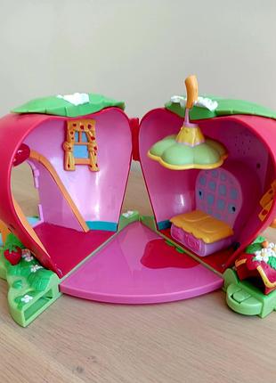 Игрушка домик - земляника 2