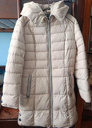 🧥 продам женское пальто бирюзового цвета.
размер 44. новое, ни разу не одевалось.
💰 цена: 1000 грн
🤝 возможен торг
📩 пишите в сообщение.