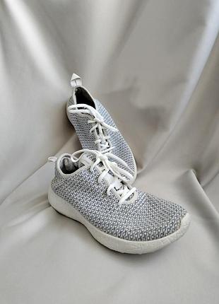 Жіночі біло-сірв кросівки skechers 38.5-39
