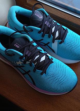 Женские беговые кроссовки asics gel-cumulus 24 ekiden 1012b308 оригинал р.40 стан идеален