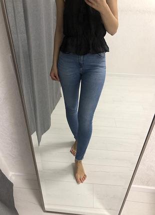 Джинси tommy hilfiger