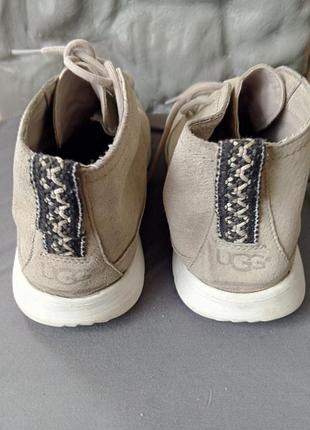 Черевики ugg 4