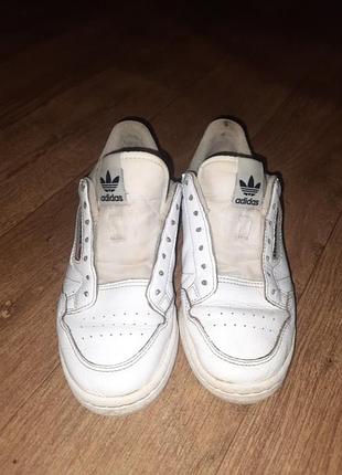 Кросівки adidas