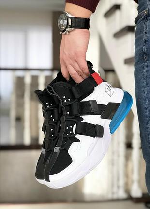 Чоловічі кросівки  nike air force 270   білі з чорним\блакитні