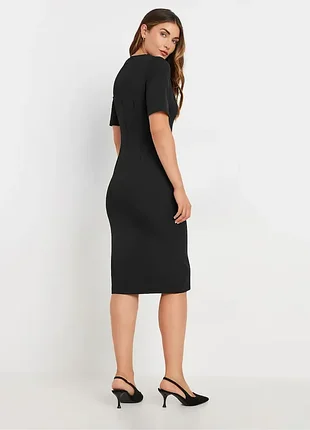 Класична приталена сукня next tailoring