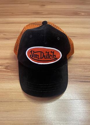 Кепка тракер von dutch