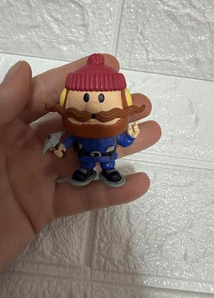 Фігурка — funko mystery mini: yukon cornelius з класичного мультфільму "рудольф — червононосий північний олень".
