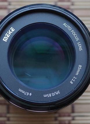 Об'єктив meike 85mm f1.8 для canon eos ef з кришками та чохлом