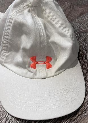 Бейсболка under armor