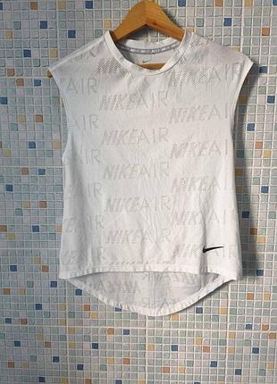 Футболка nike.