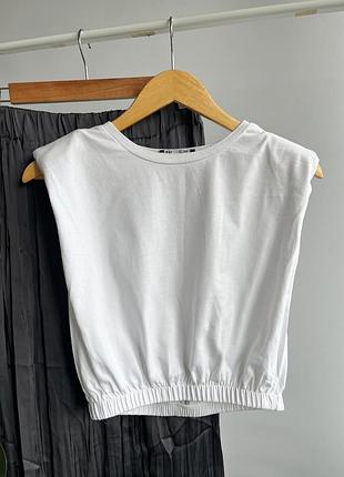 Футболка з підплічниками zara