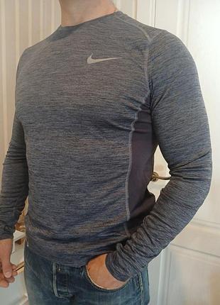 Лонгслив nike