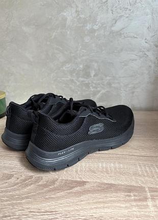 Кросівки  sketchers