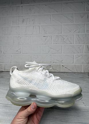 Крутые белые кроссовки nike wmns air max scorpion flyknit
