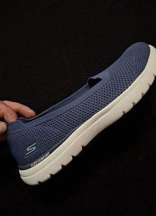 Кроссовки skechers