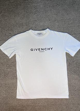 Футболка givenchy l