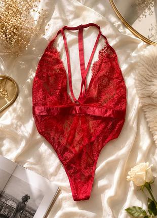 Victoria’s secret мереживний боді червоний ❤️