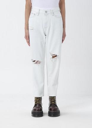 Джинси mom fit від calvin klein