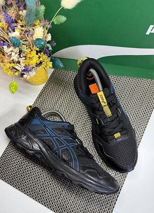Оригінальні кросівки asics