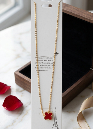 Элегантная подвеска «красный клевер» в стиле van cleef медсталь позолота