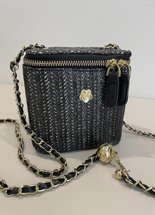 Вечірня сумочка кросбоді в стилі chanel