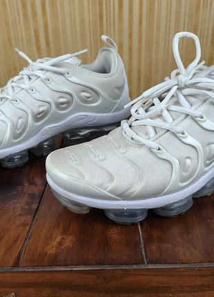 Мужские кроссовки nike air vapormax plus, белые, размер 44