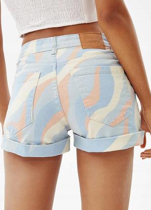 Шорти жіночі джинсові bershka xs