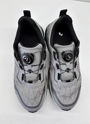 Кросівки descente