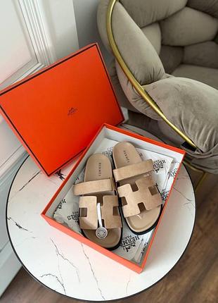 Шльопанці hermes oran у фірмовому дизайні 🖤