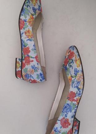 Туфли женские