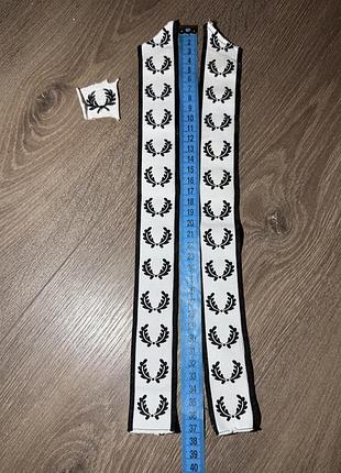 Елементи одягу fred perry лампаси 4