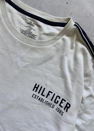 Білий лонгслів tommy hilfiger 8