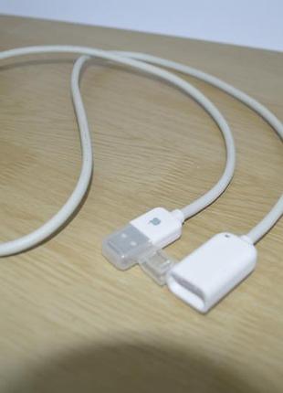 Білий кабель apple