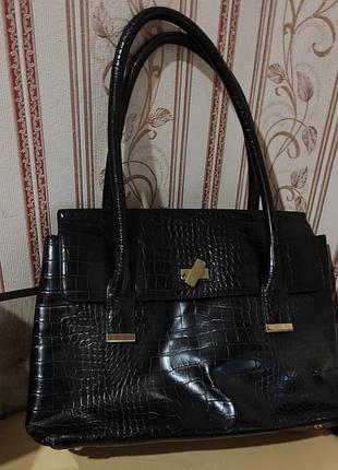 Сумка tote большая из текстурированной экокожи marks and spencer
