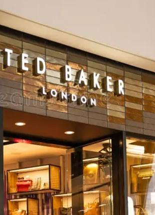 🛍ted baker. супер платье с пышной юбкой, с карманами. на подкладке. 
размер универсальный. состав на фото.