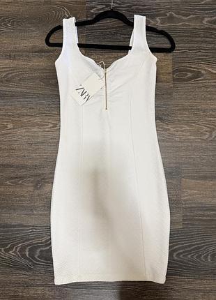 Біле плаття zara