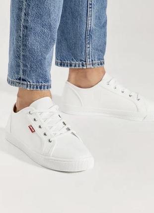 Текстильні білі кеди бренду levi's модель malibu beach 36 usa 🇺🇸